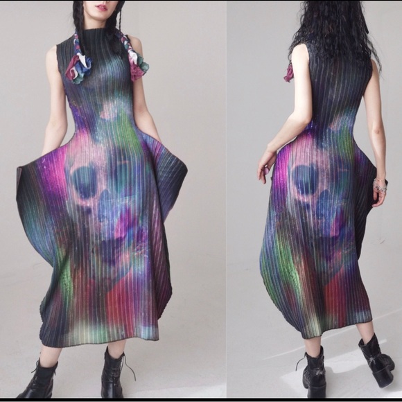 Dresses & Skirts - Skull/Goth sleeveless silky tafta sleeveless mid shin dress